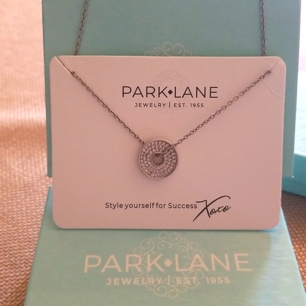 Sutton necklace (silver) by Park Lane *summer sale*